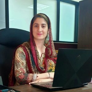 Read more about the article Momina Moetesum